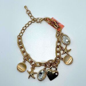 Beautiful Gold Beach Themed Charm Bracelet